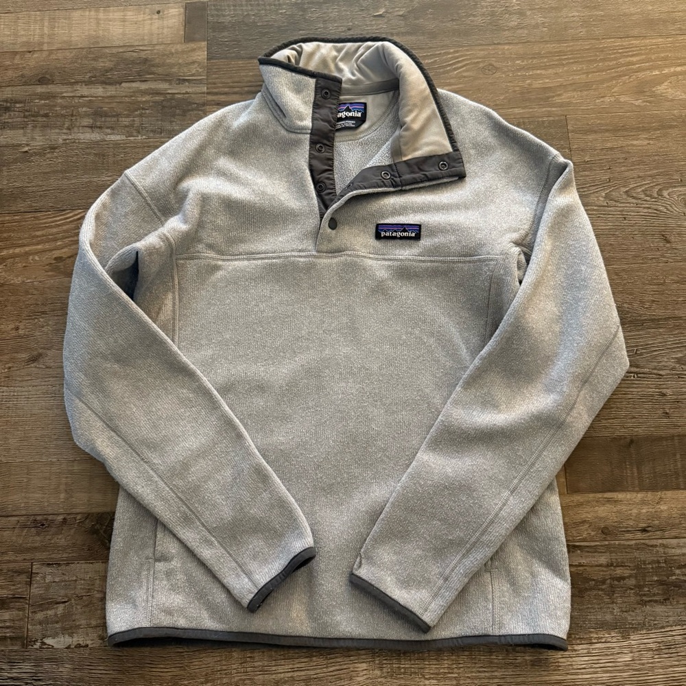 Patagonia Better Sweater Gray Pullover Fleece - Small (flawed)